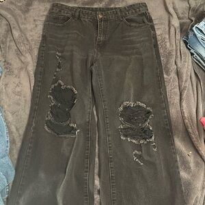 Size large (8/10) baggy black jeans.